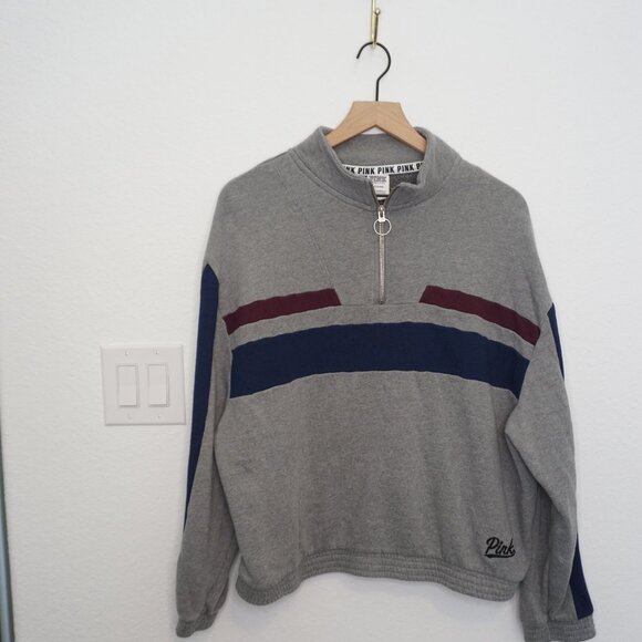 Victoria's Secret: PINK Sweater - Picture 3 of 9